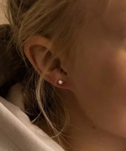 Bezel Øreringe 4 mm